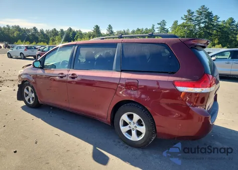 2012 Toyota Sienna Le from USA, damaged, VIN 5TDKK3DC9CS279054